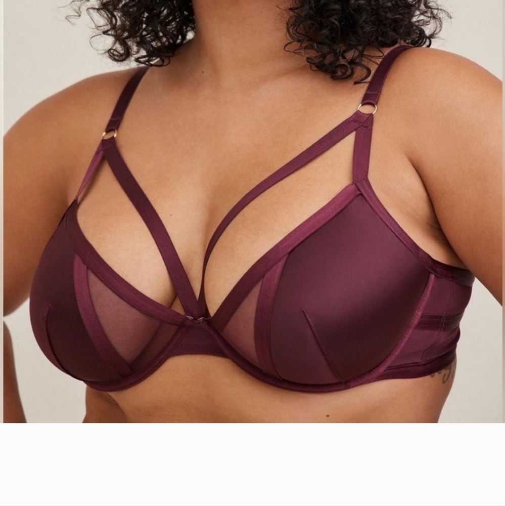TORRID UNLINED BRA- Size 2
